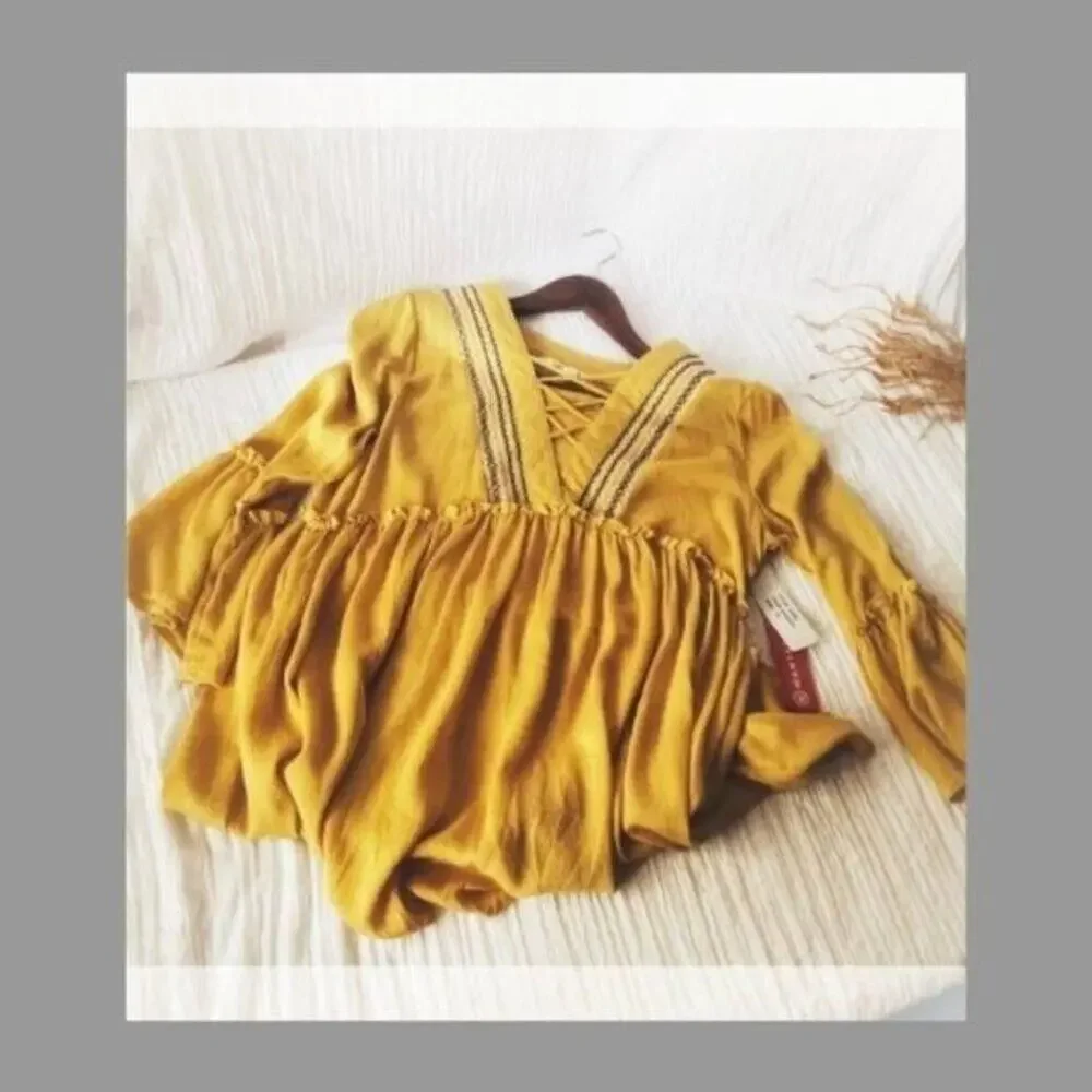 Hazel Embroidered Beach Cover Up Tunic Bell Sleeve Yellow Rayon Women's M NWT